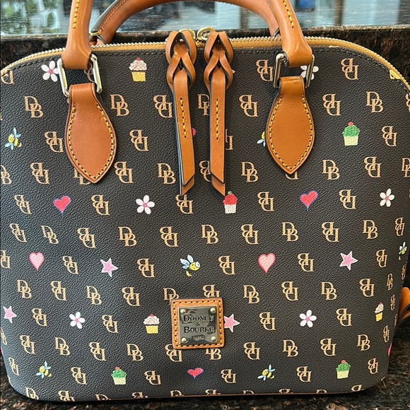 ✨NEW✨Dooney & Bourke NOVELTY GRETTA ZIP ZIP Satchel - Picture 3 of 16